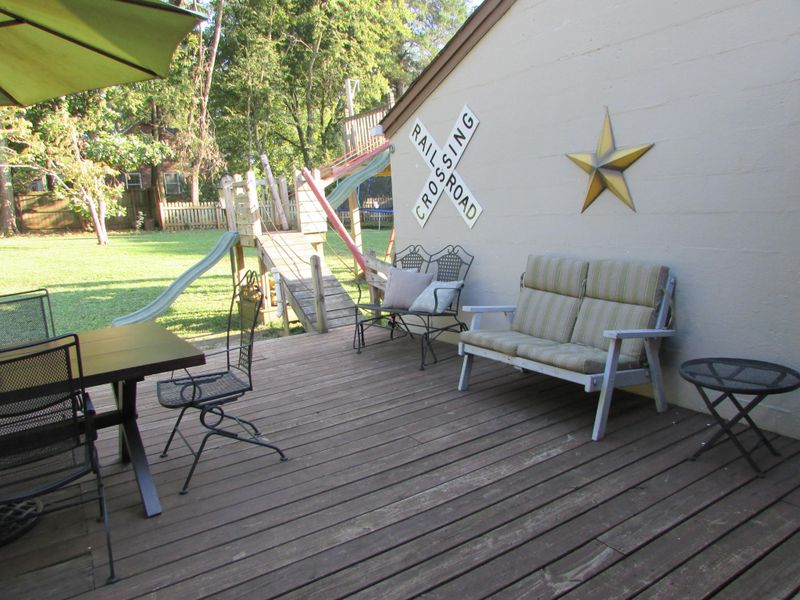 4402 Greendale Rd, Knoxville, TN 37918