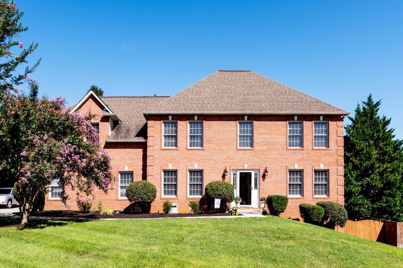 3407 Hubbs Crossing Ln, Knoxville, TN 37938