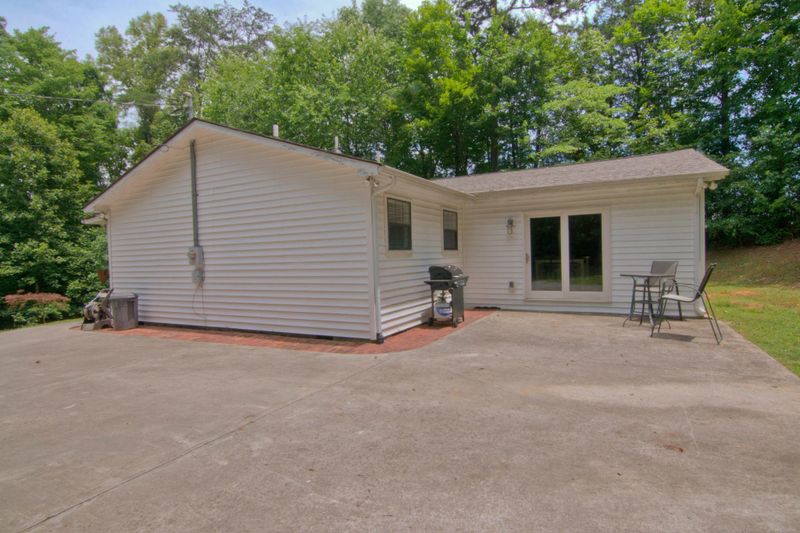 10232 Hardin Valley Rd, Knoxville, TN 37932