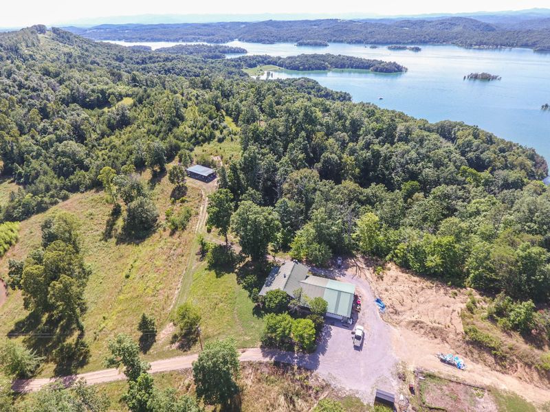 343 N Dark Hollow Rd, Andersonville, TN 37705