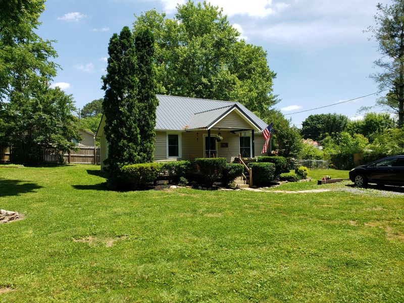 3803 Fairmont Blvd, Knoxville, TN 37917