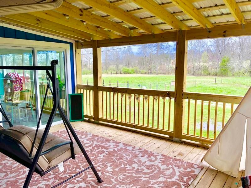 2121 Kennedy Rd, Knoxville, TN 37914