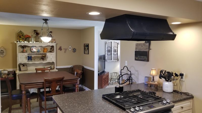 4709 Zirkle Dr, Knoxville, TN 37918