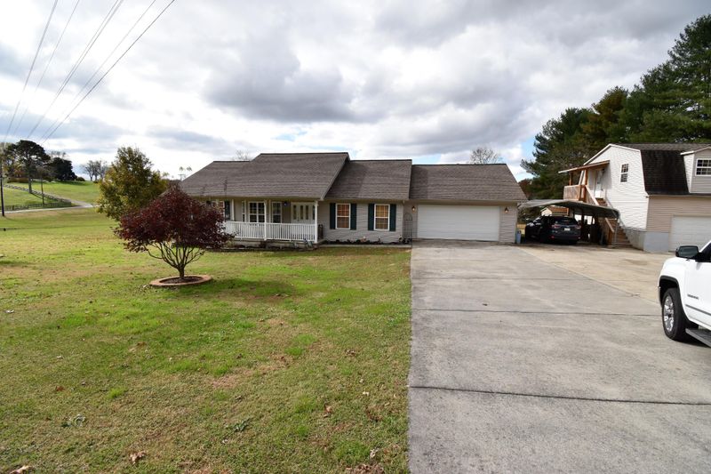 649651 Thompson Bridge Rd, Maryville, TN 37801