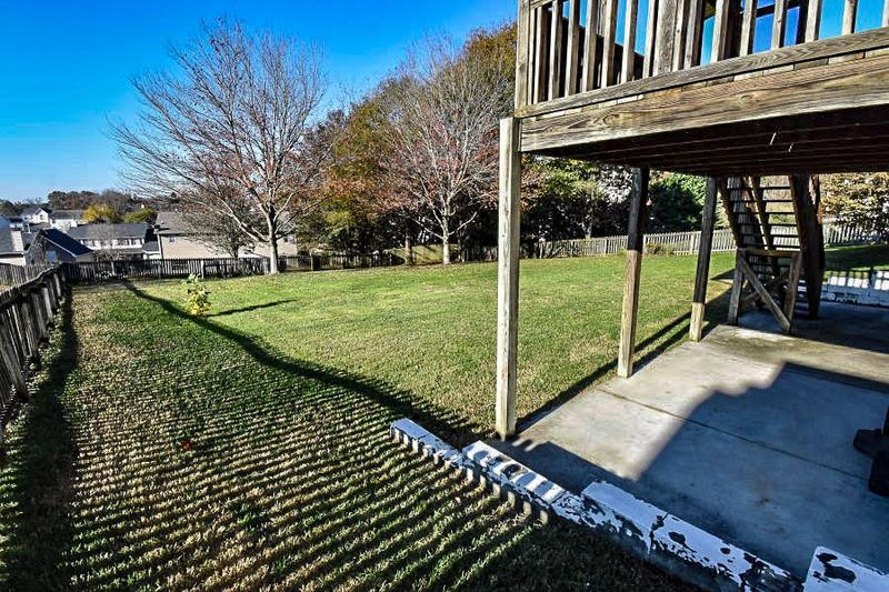 10087 Double Tree Rd, Knoxville, TN 37932