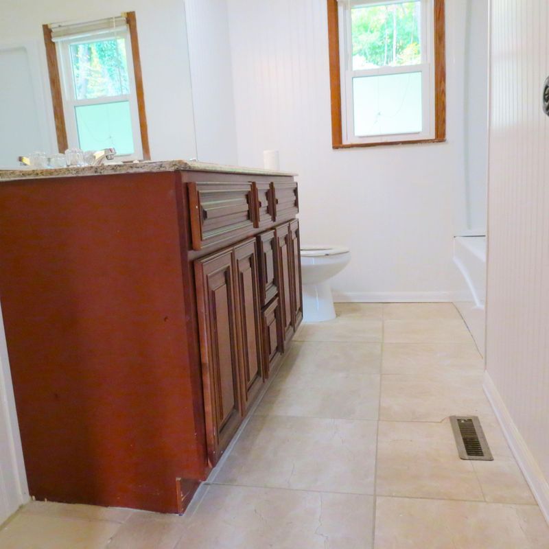 5712 Wassman Rd, Knoxville, TN 37912