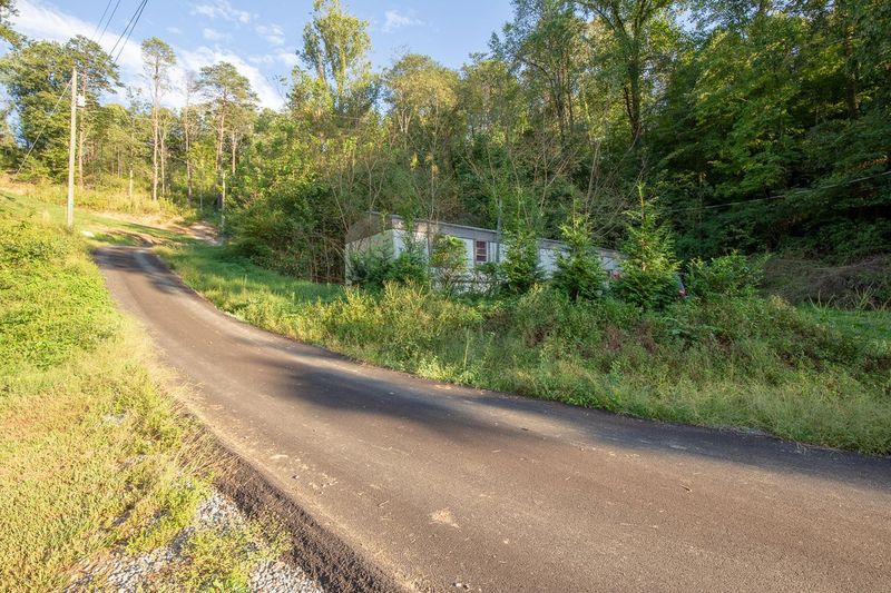 22192223 Goose Gap Rd, Sevierville, TN 37876