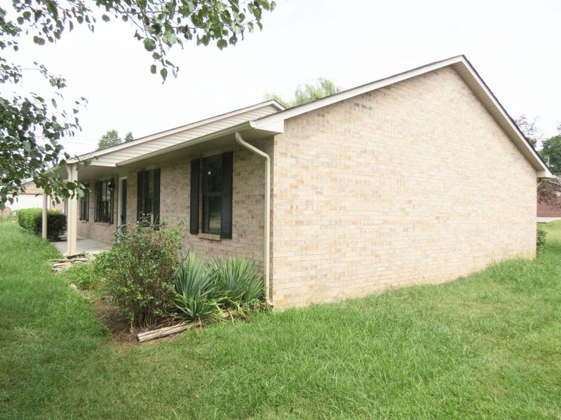 4800 Katia Ln, Knoxville, TN 37938