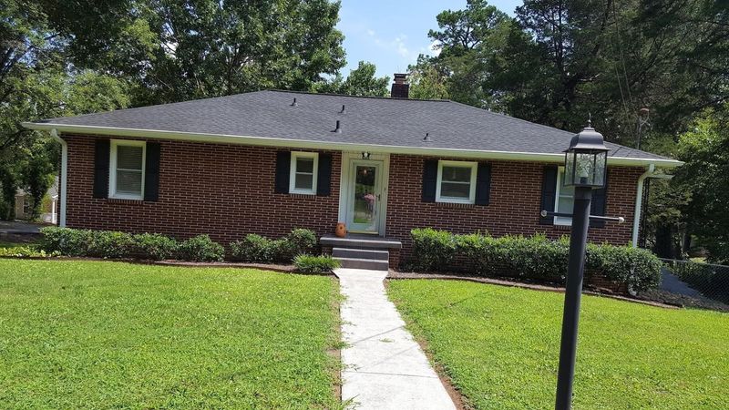5352 Mohawk Dr, Knoxville, TN 37914