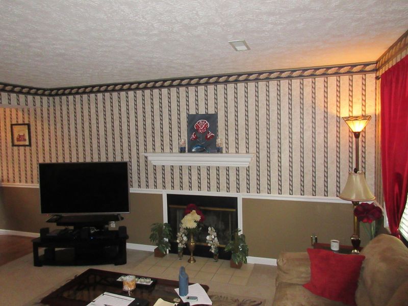 2500 Crestpark Rd, Knoxville, TN 37912