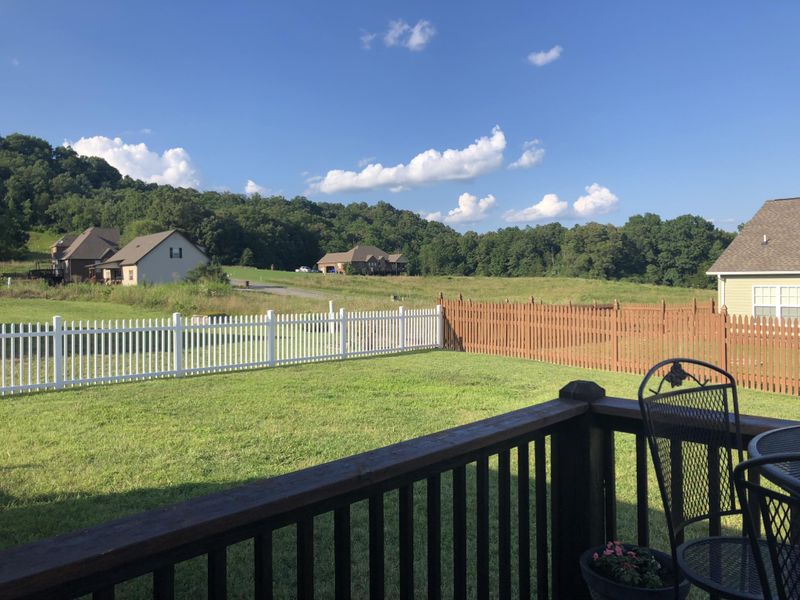 518 Lauren Michelle Ln, Knoxville, TN 37924