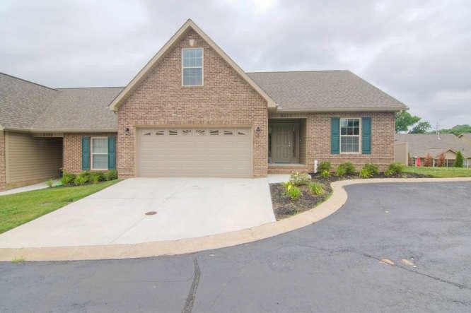 5111 Sandy Knoll Way, Knoxville, TN 37918