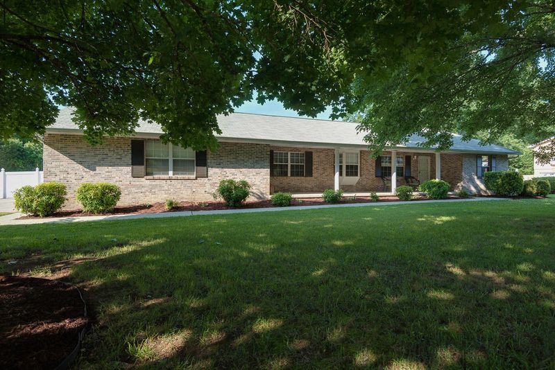 4252 Inisbrook Way, Knoxville, TN 37938