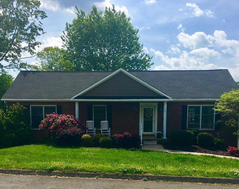 1612 El Prado Dr, Knoxville, TN 37922