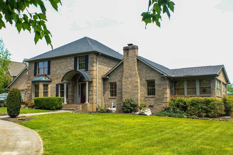 7806 Scenic View Dr, Knoxville, TN 37938
