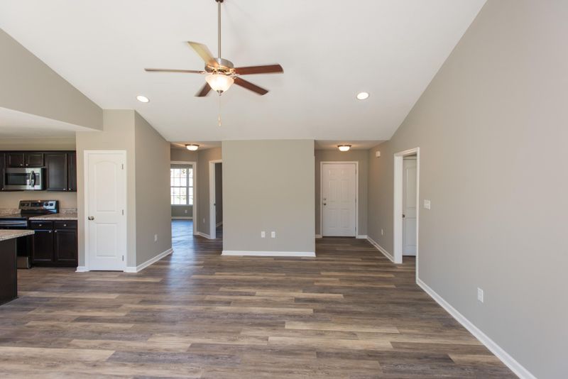 5904 Meadowland Dr, Knoxville, TN 37924