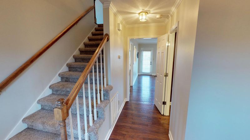 7312 Castlegate Blvd, Knoxville, TN 37918