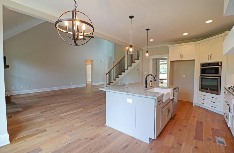 1228 Barton Place Ln, Knoxville, TN 37922