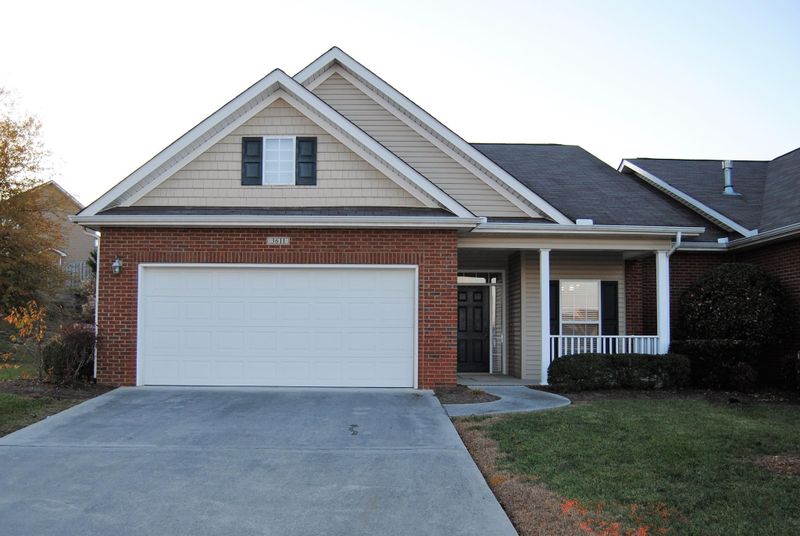 3611 Warmstone Way, Knoxville, TN 37931