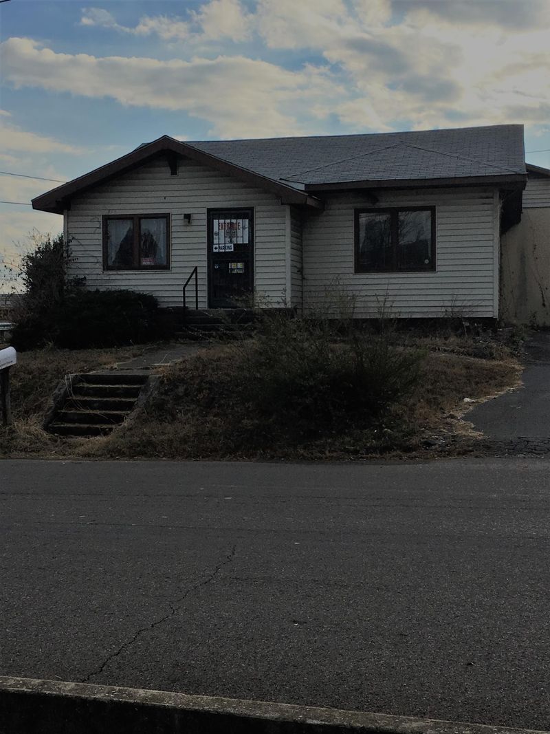 1328 Karnes Ave, Knoxville, TN 37917
