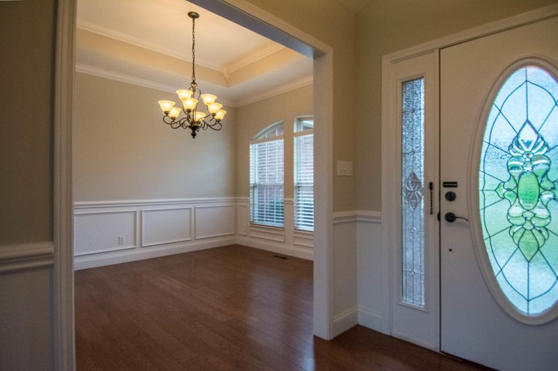 6030 Pembridge Rd, Knoxville, TN 37912