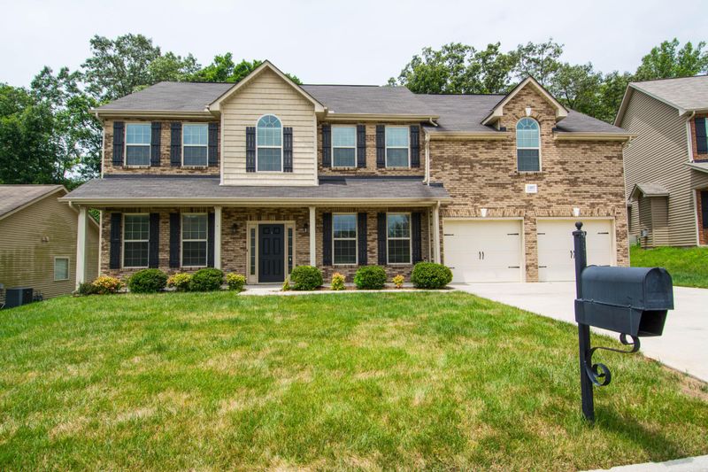 1507 Dempsey Rd, Knoxville, TN 37932