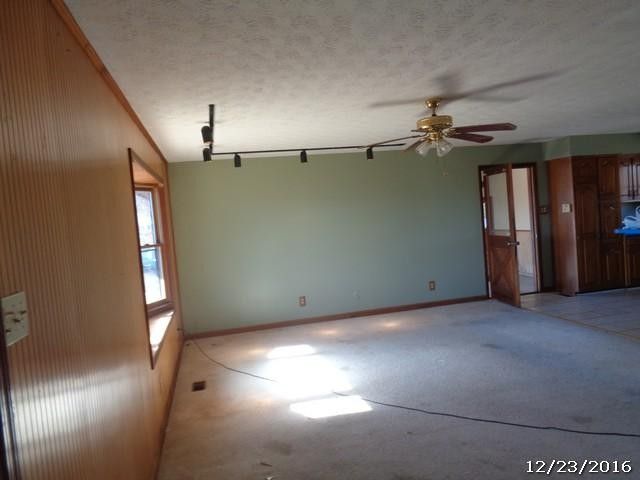 6013 Bingham Ln, Maryville, TN 37801