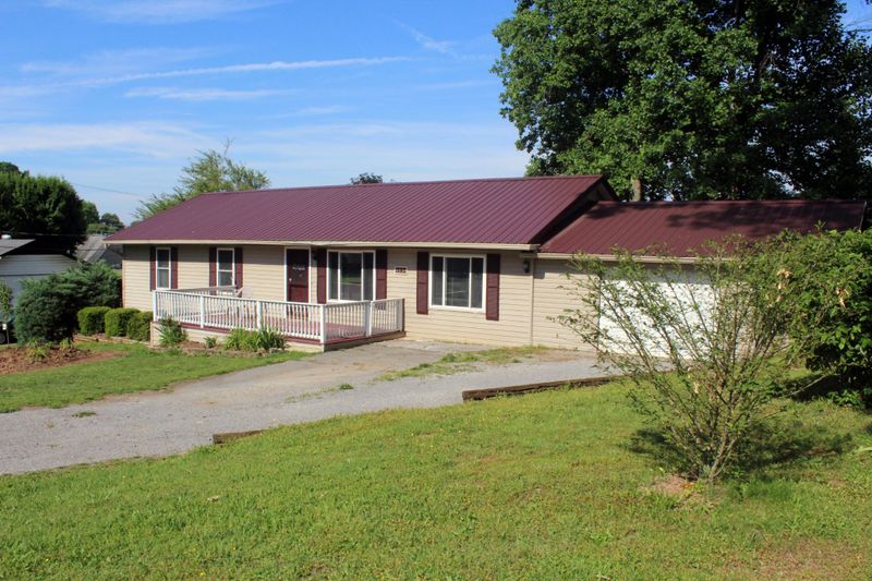 4934 Kingman Dr, Knoxville, TN 37912