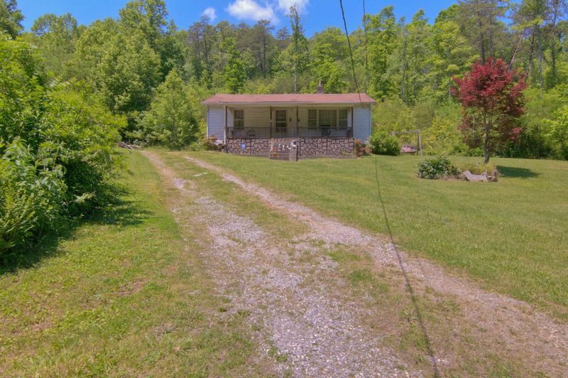 493 Lone Mountain Rd, Andersonville, TN 37705