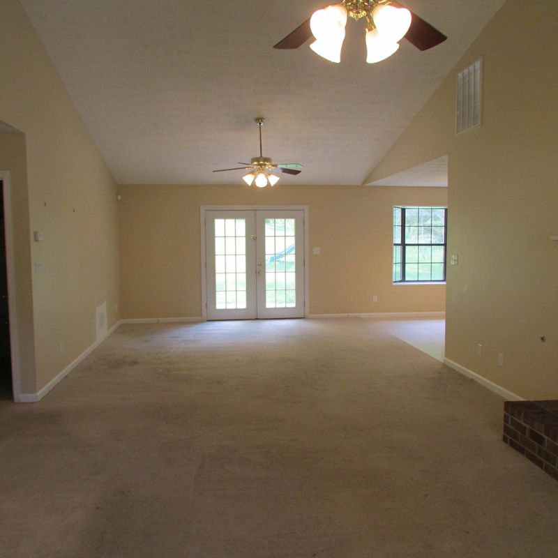 5512 Springridge Ln, Knoxville, TN 37931