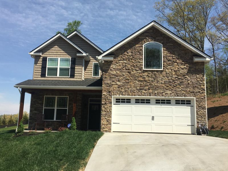 47 Aries Ln, Knoxville, TN 37922