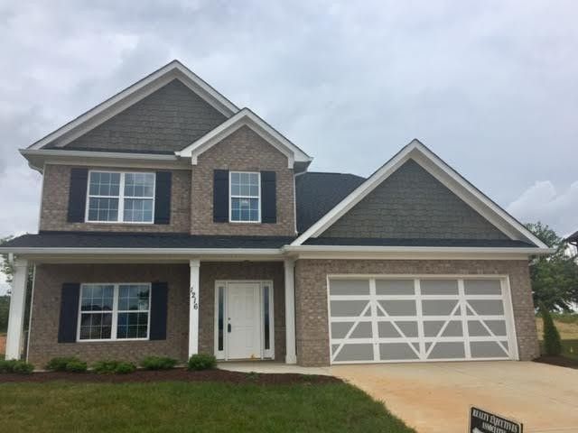 2 Parks Pl, Maryville, TN 37804