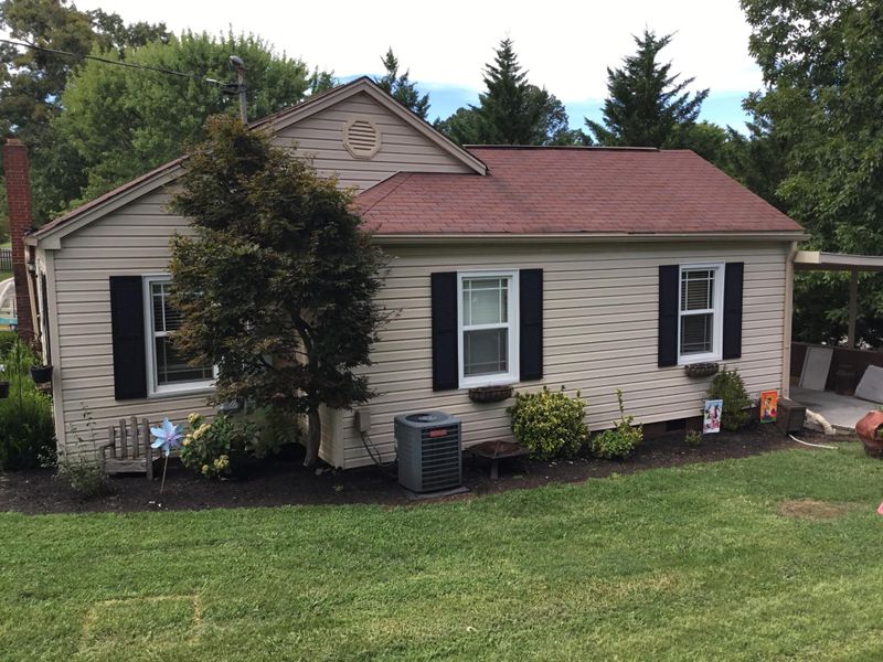7904 Griffith Rd, Knoxville, TN 37938