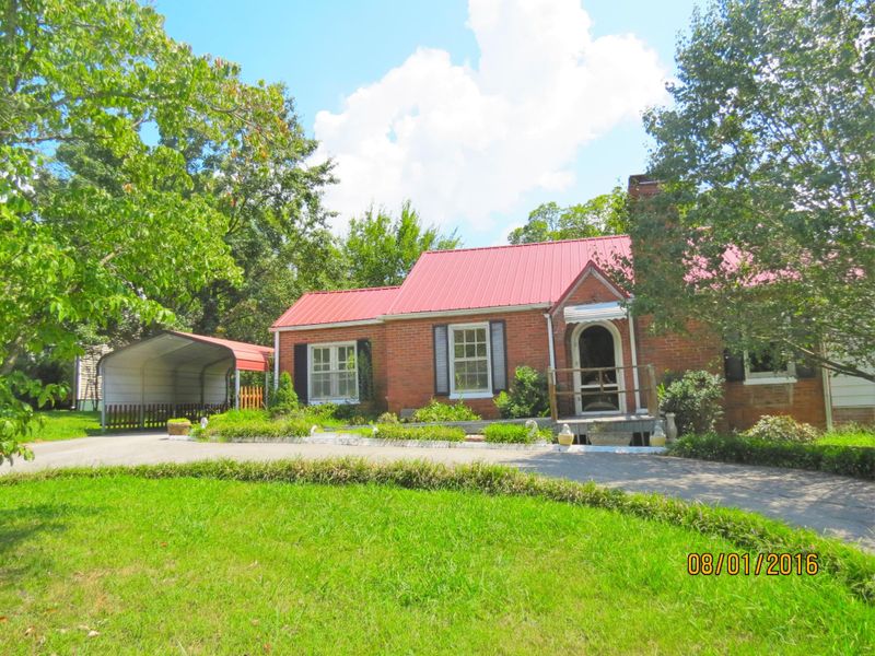 5306 Villa Rd, Knoxville, TN 37918