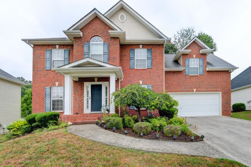 3229 3229 Gose Cove Ln, Knoxville, TN 37931