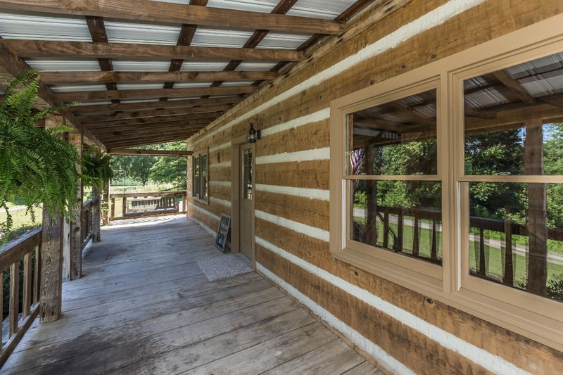 6007 Hickory Valley Rd, Andersonville, TN 37705