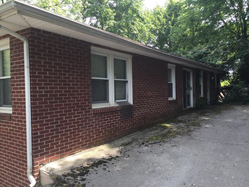 1309 Rickard Dr, Knoxville, TN 37912