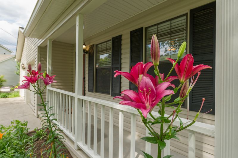 2012 Hyde Park Ln, Knoxville, TN 37921