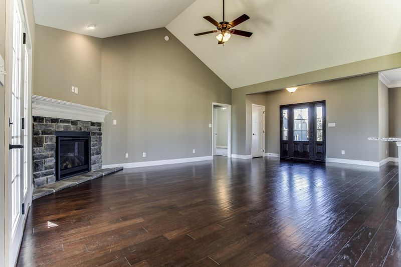 1220 Brighton Dr, Alcoa, TN 37701