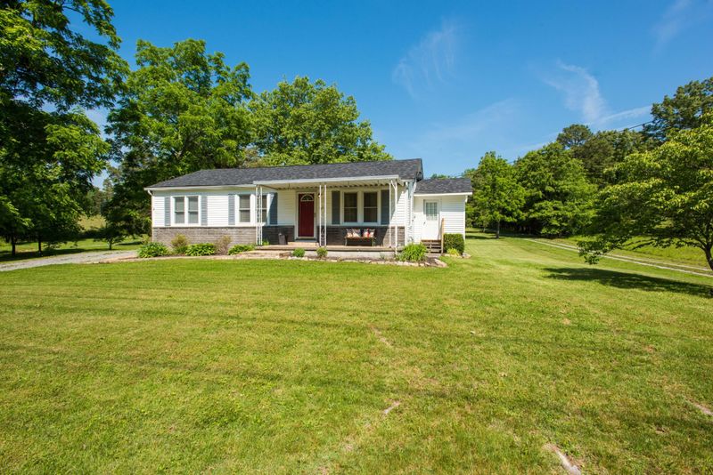 7211 Bell Rd, Knoxville, TN 37918