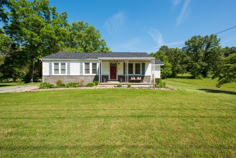 7211 Bell Rd, Knoxville, TN 37918