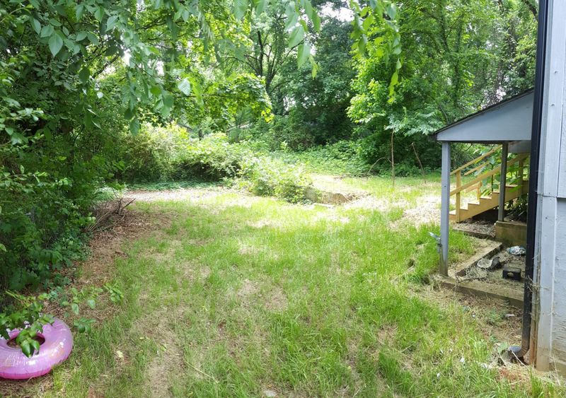 3200 Keith Ave, Knoxville, TN 37921