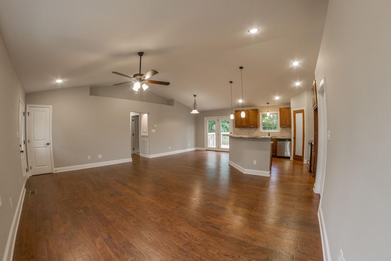 3600 Trevi Rd, Knoxville, TN 37918