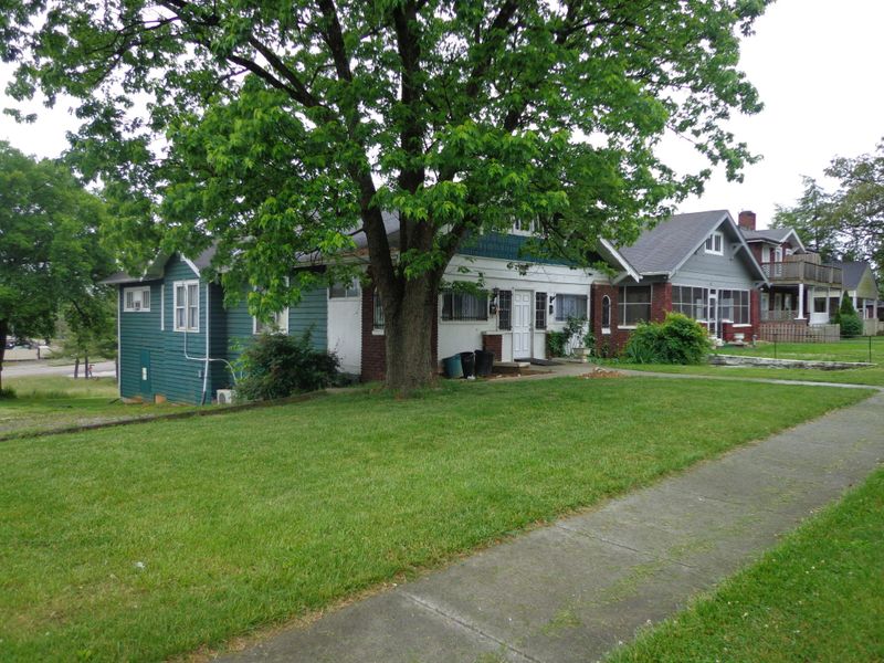 3212 E 5th Ave, Knoxville, TN 37914