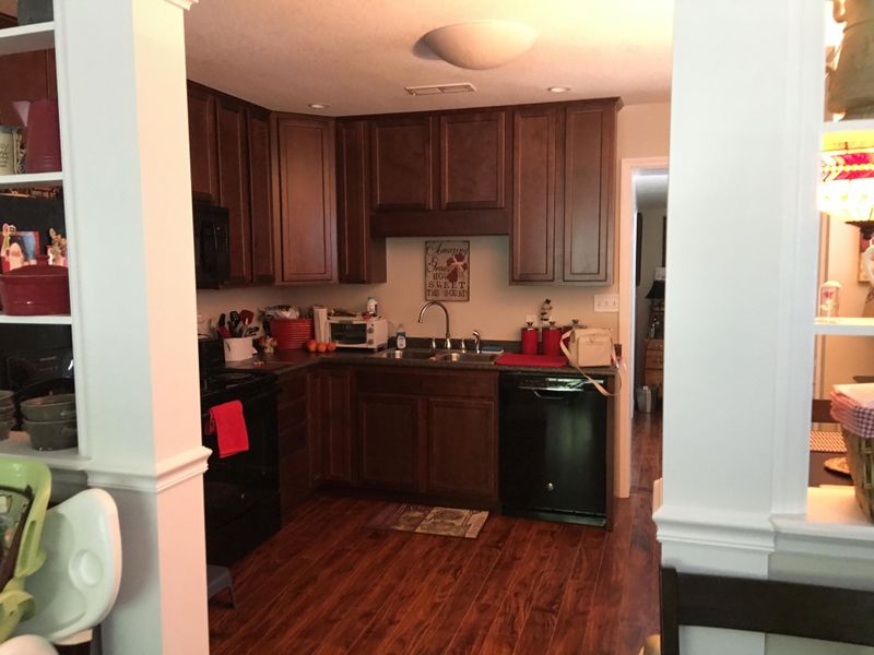 3206 W Alice Bell Rd, Knoxville, TN 37917