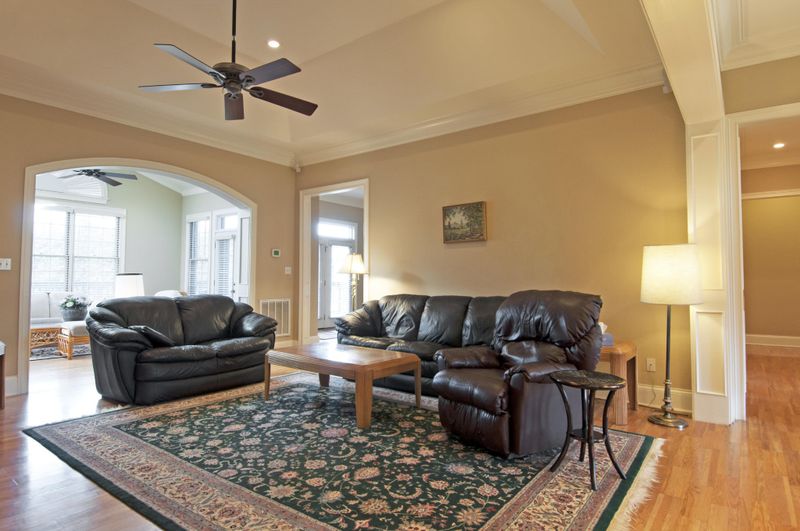 1213 Harvey Rd, Knoxville, TN 37922