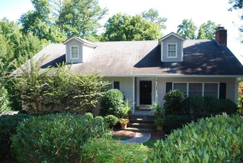 4910 Laurelwood Rd, Knoxville, TN 37918
