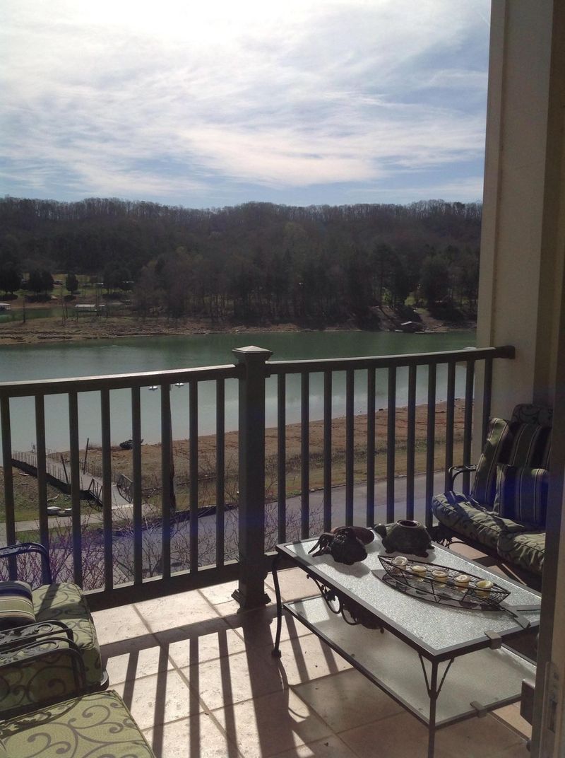 216 Waterside Cir, Andersonville, TN 37705