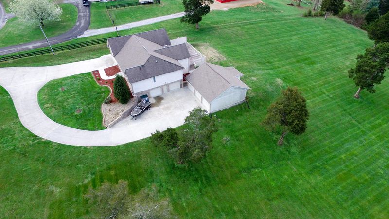 7907 Griffith Rd, Knoxville, TN 37938