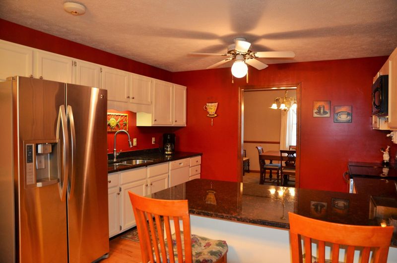 7041 Regency Rd, Knoxville, TN 37931